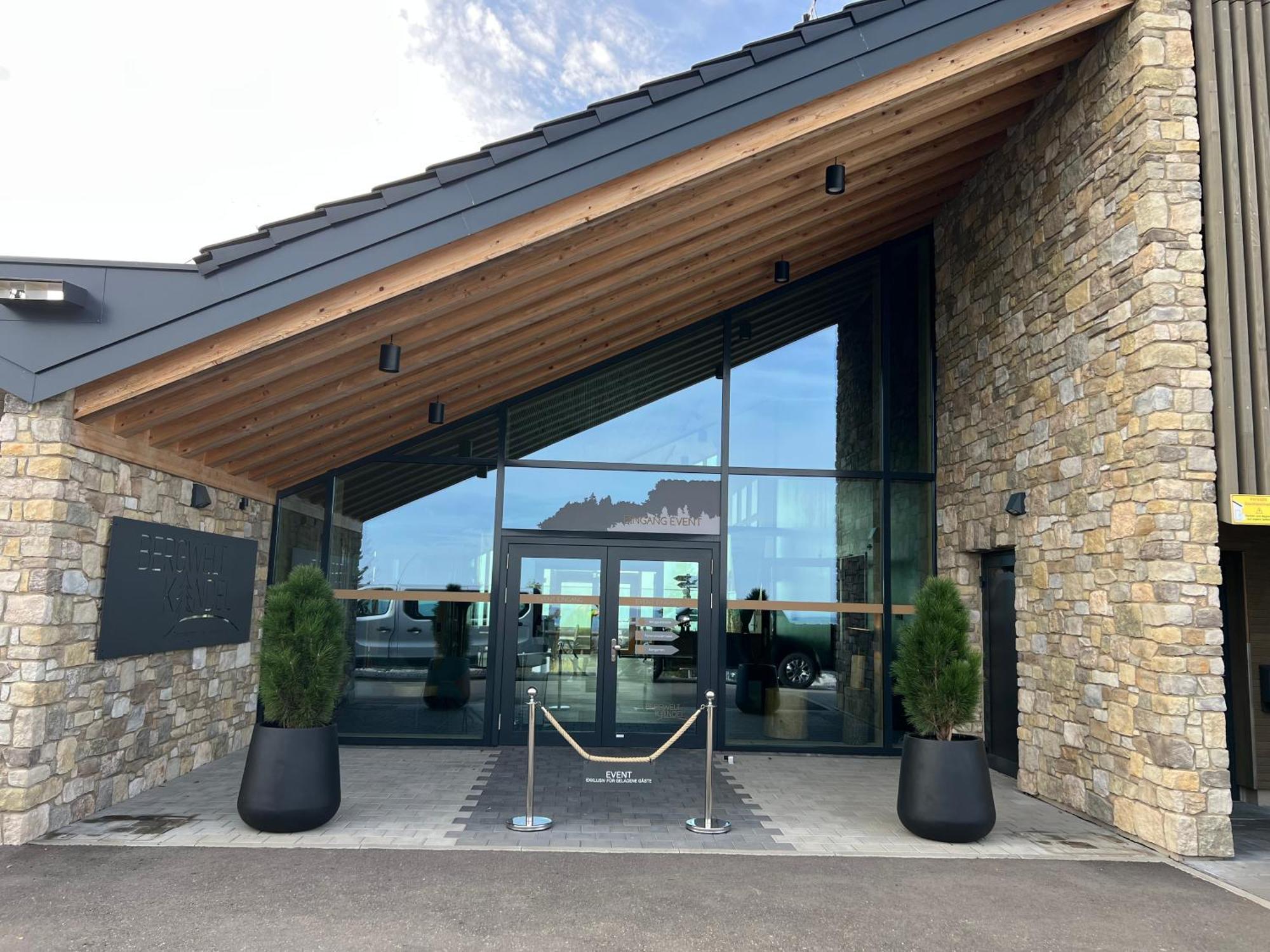 Bergwelt Kandel Hotel & Eventlocation Waldkirch Exterior photo
